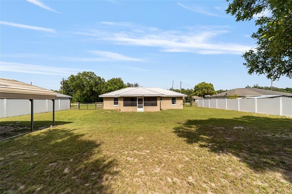 For Sale: $235,000 (3 beds, 2 baths, 1238 Square Feet)