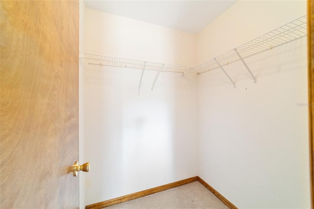 For Sale: $235,000 (3 beds, 2 baths, 1238 Square Feet)