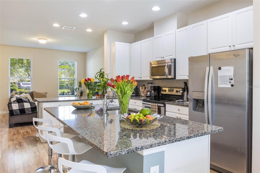 For Sale: $414,000 (3 beds, 2 baths, 1569 Square Feet)