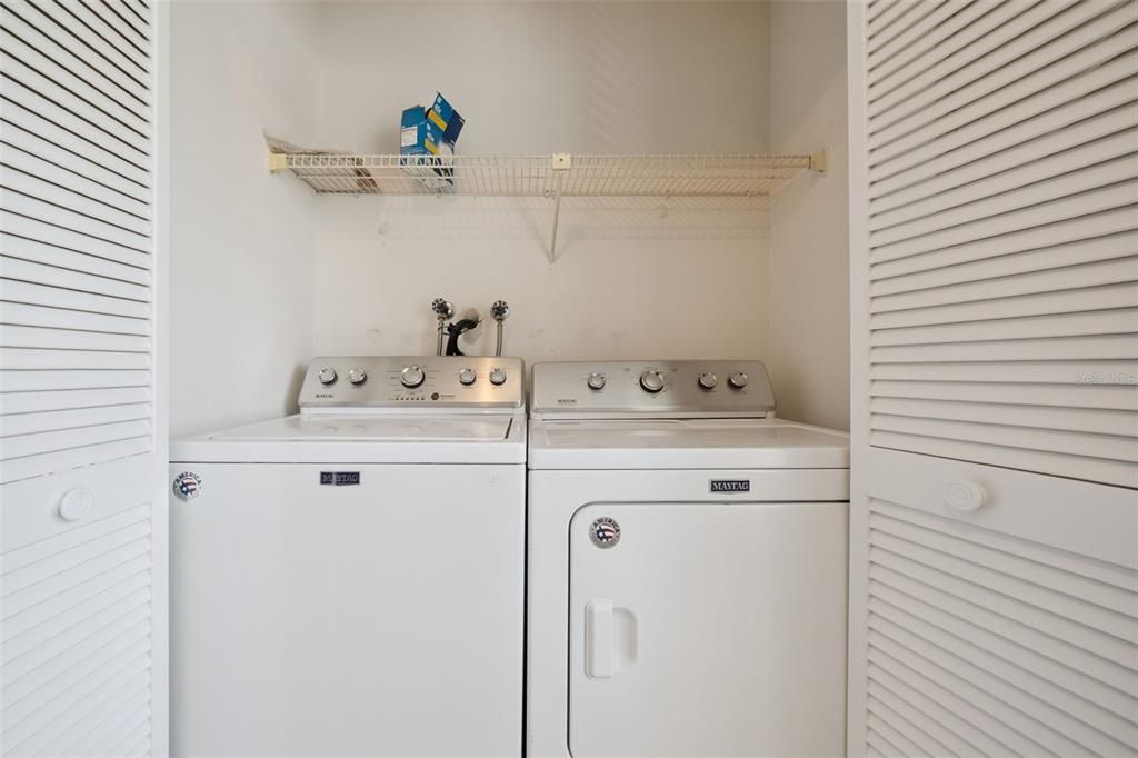 For Sale: $249,000 (2 beds, 1 baths, 1363 Square Feet)