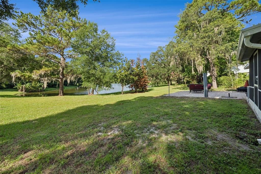 For Sale: $249,000 (2 beds, 1 baths, 1363 Square Feet)