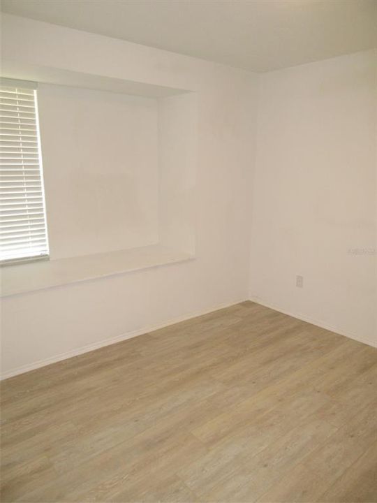 For Rent: $1,750 (3 beds, 2 baths, 1067 Square Feet)