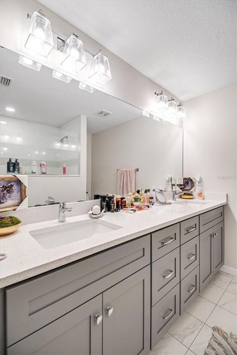 For Sale: $525,000 (6 beds, 0 baths, 2792 Square Feet)