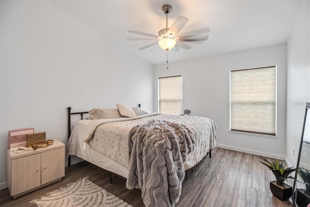 For Sale: $525,000 (6 beds, 0 baths, 2792 Square Feet)