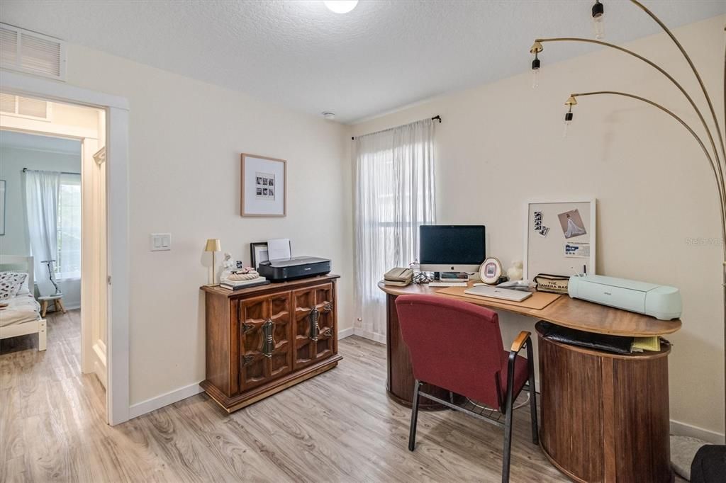 For Sale: $525,000 (6 beds, 0 baths, 2792 Square Feet)
