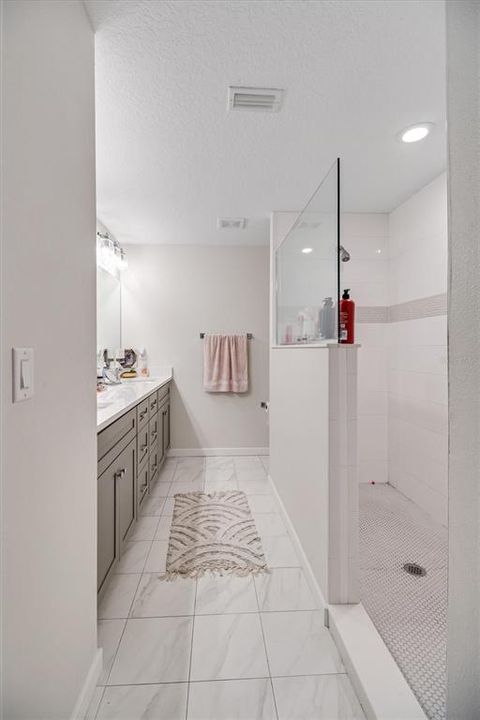 For Sale: $525,000 (6 beds, 0 baths, 2792 Square Feet)