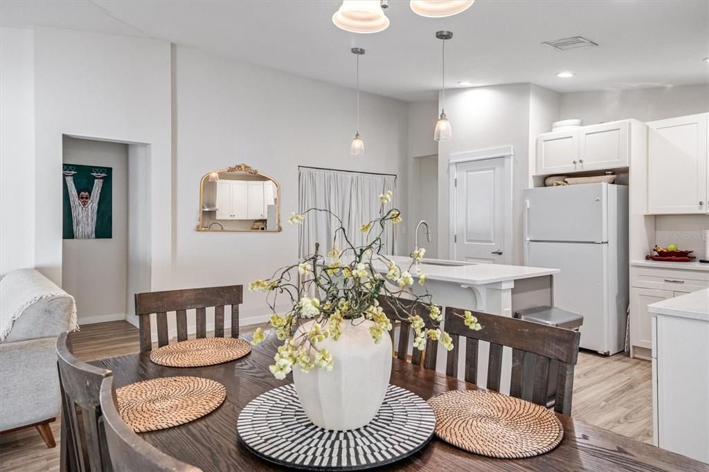 For Sale: $525,000 (6 beds, 0 baths, 2792 Square Feet)