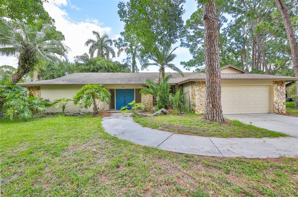 For Rent: $4,250 (3 beds, 2 baths, 2786 Square Feet)