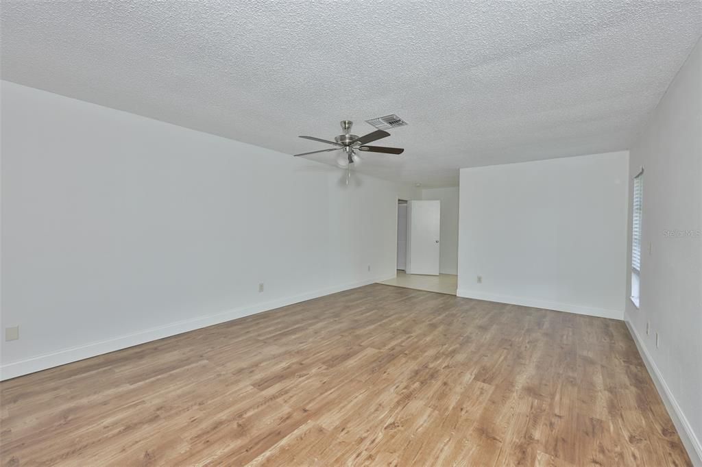 For Rent: $4,250 (3 beds, 2 baths, 2786 Square Feet)