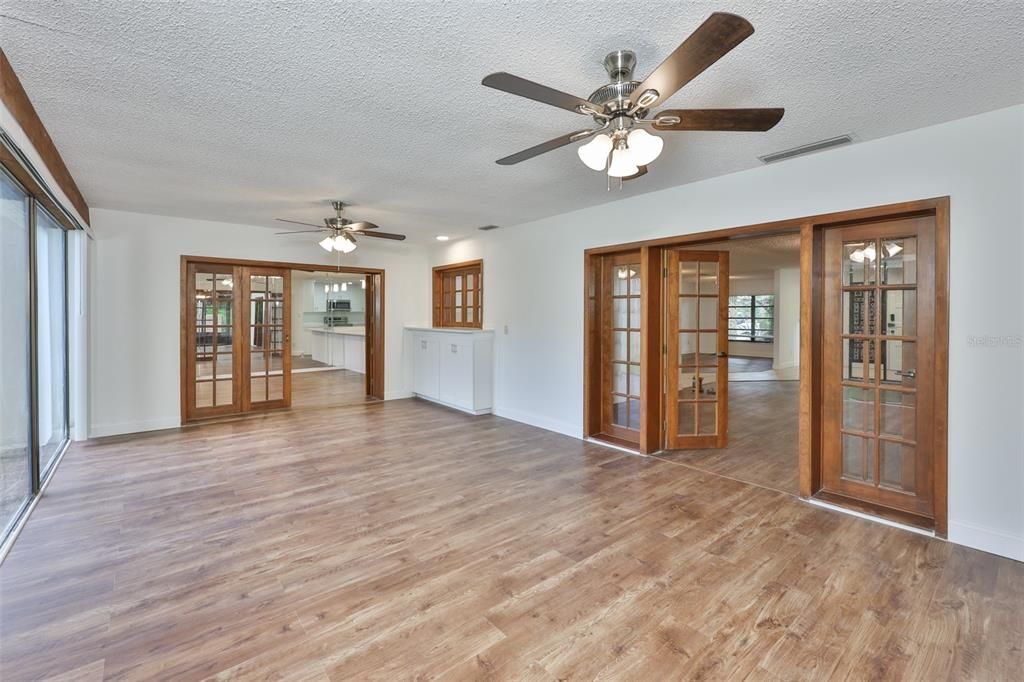 For Rent: $4,250 (3 beds, 2 baths, 2786 Square Feet)