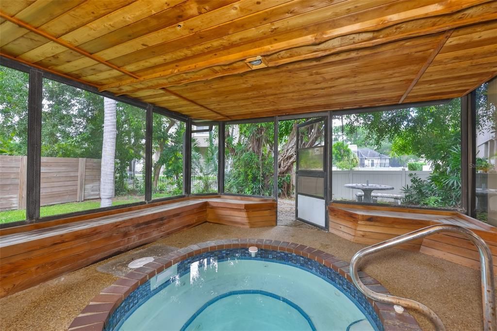 For Rent: $4,250 (3 beds, 2 baths, 2786 Square Feet)