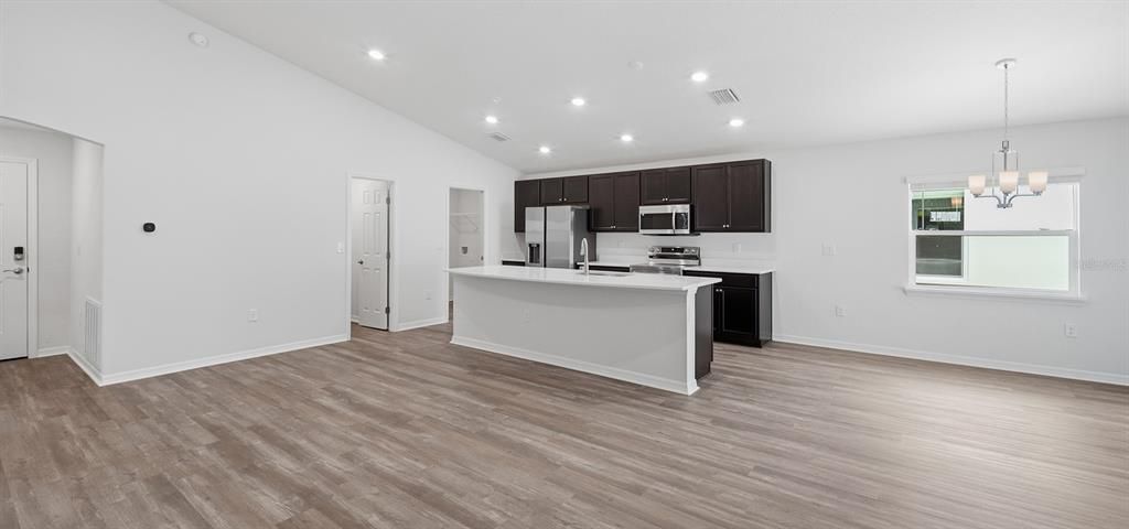 For Sale: $268,900 (3 beds, 2 baths, 1545 Square Feet)