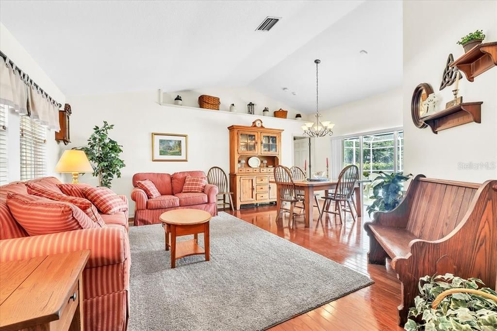 For Sale: $475,000 (4 beds, 2 baths, 2396 Square Feet)