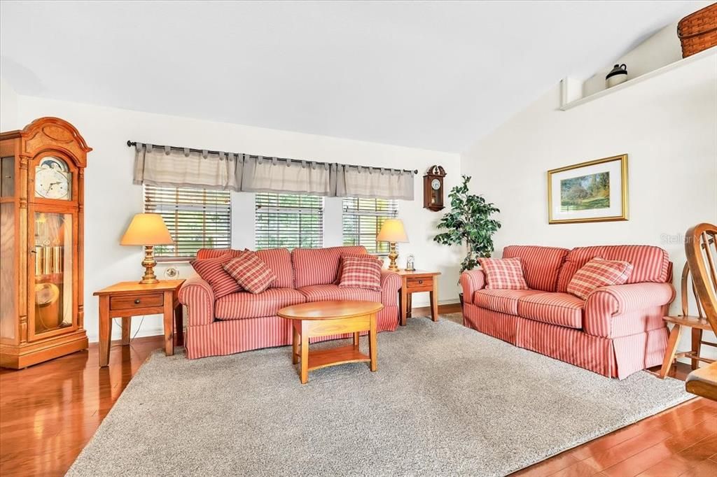 For Sale: $475,000 (4 beds, 2 baths, 2396 Square Feet)