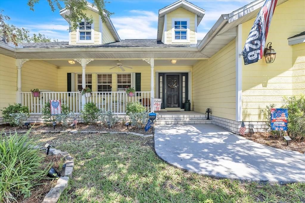 For Sale: $475,000 (4 beds, 2 baths, 2396 Square Feet)
