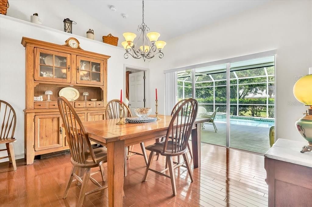 For Sale: $475,000 (4 beds, 2 baths, 2396 Square Feet)