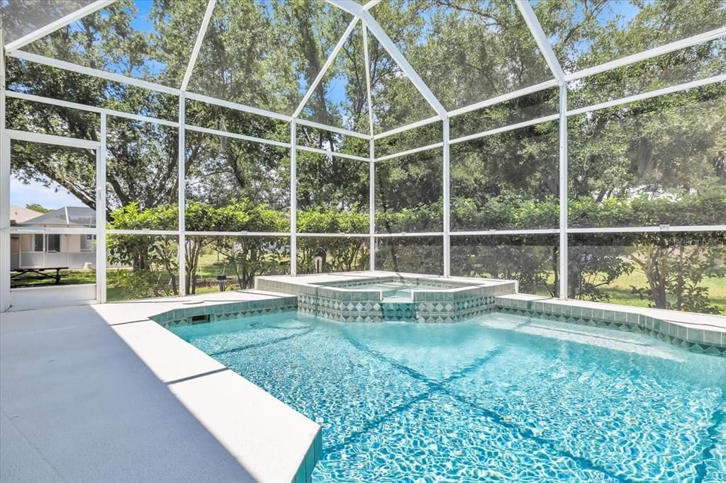 For Sale: $475,000 (4 beds, 2 baths, 2396 Square Feet)