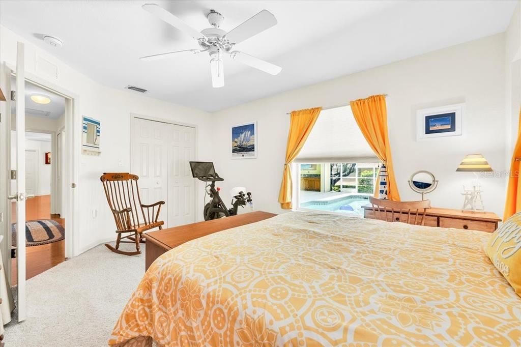 For Sale: $475,000 (4 beds, 2 baths, 2396 Square Feet)