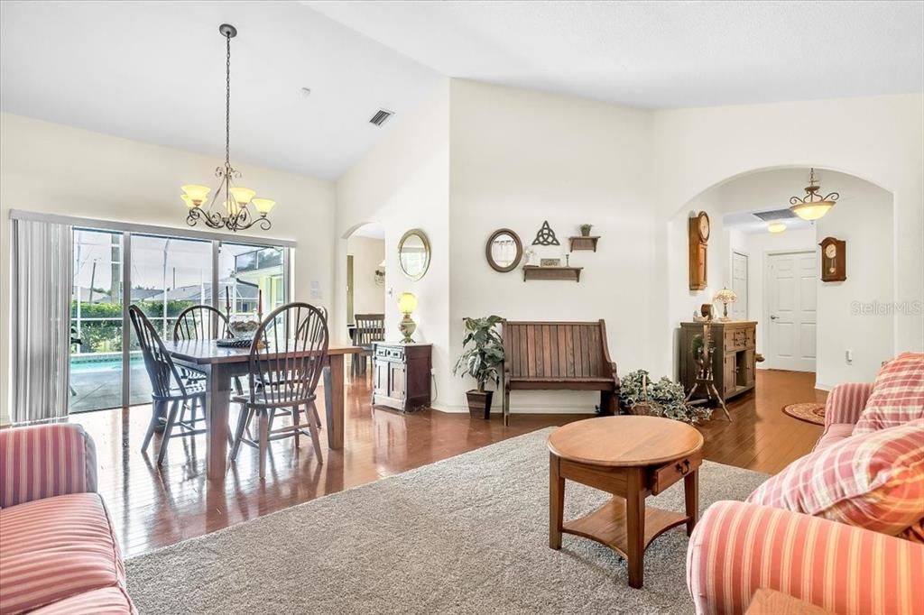For Sale: $475,000 (4 beds, 2 baths, 2396 Square Feet)