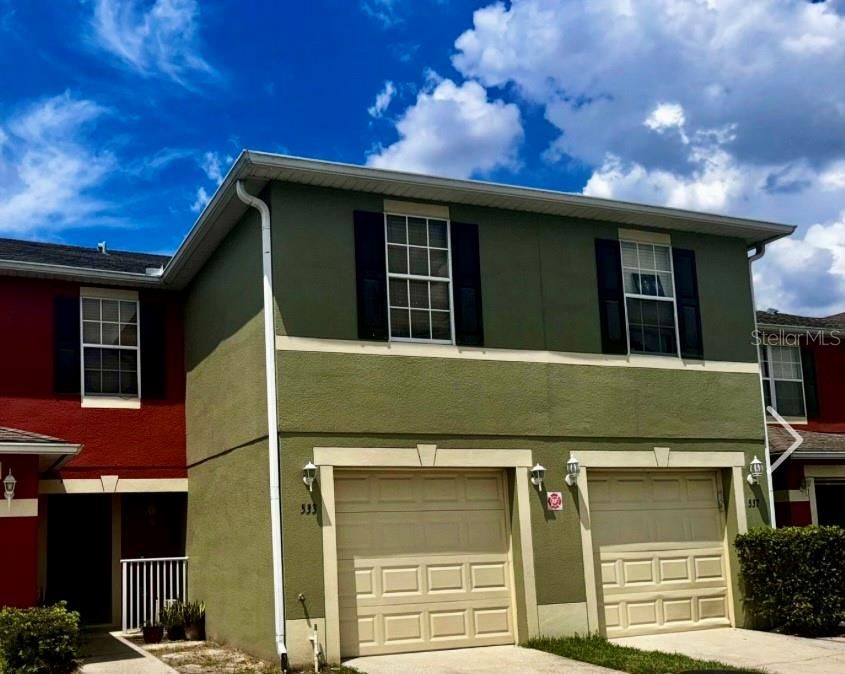 For Rent: $1,995 (3 beds, 2 baths, 1495 Square Feet)