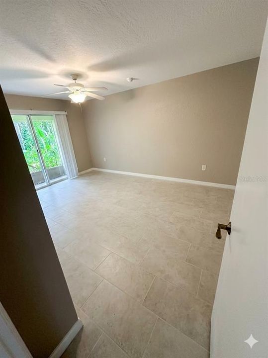 For Rent: $2,000 (4 beds, 3 baths, 1616 Square Feet)