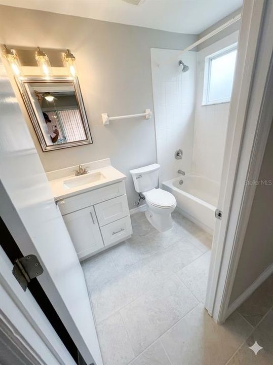 For Rent: $2,000 (4 beds, 3 baths, 1616 Square Feet)