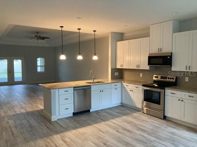 For Rent: $2,300 (3 beds, 2 baths, 1606 Square Feet)