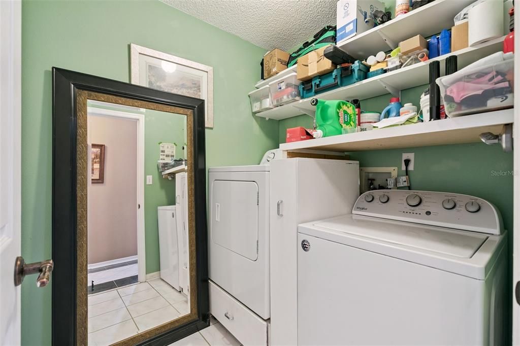 En Venta: $375,000 (3 camas, 2 baños, 1314 Pies cuadrados)