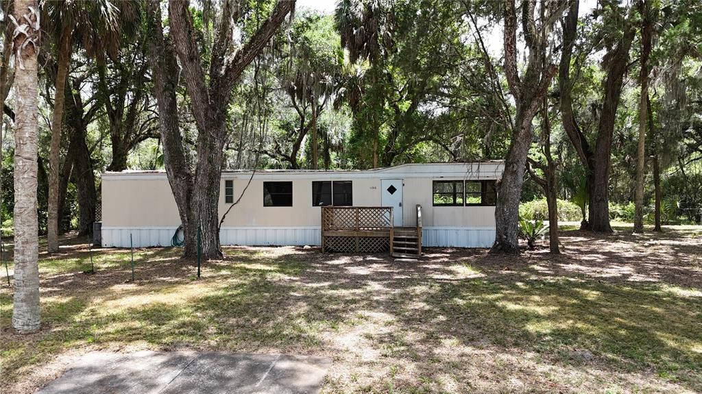For Sale: $60,000 (3 beds, 1 baths, 672 Square Feet)