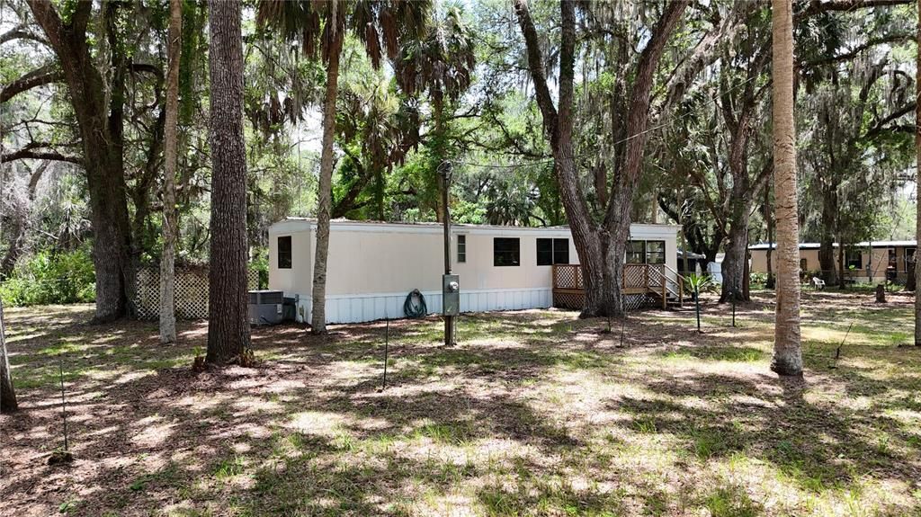 For Sale: $60,000 (3 beds, 1 baths, 672 Square Feet)