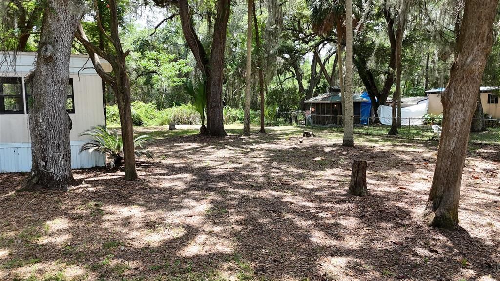 For Sale: $60,000 (3 beds, 1 baths, 672 Square Feet)