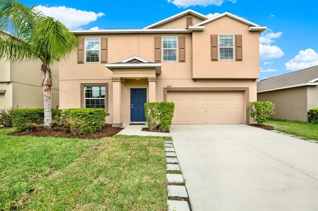 For Sale: $384,900 (4 beds, 2 baths, 2612 Square Feet)