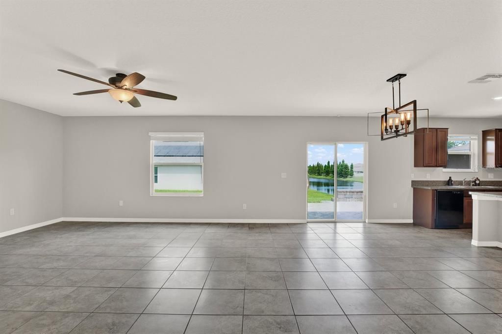 For Sale: $384,900 (4 beds, 2 baths, 2612 Square Feet)