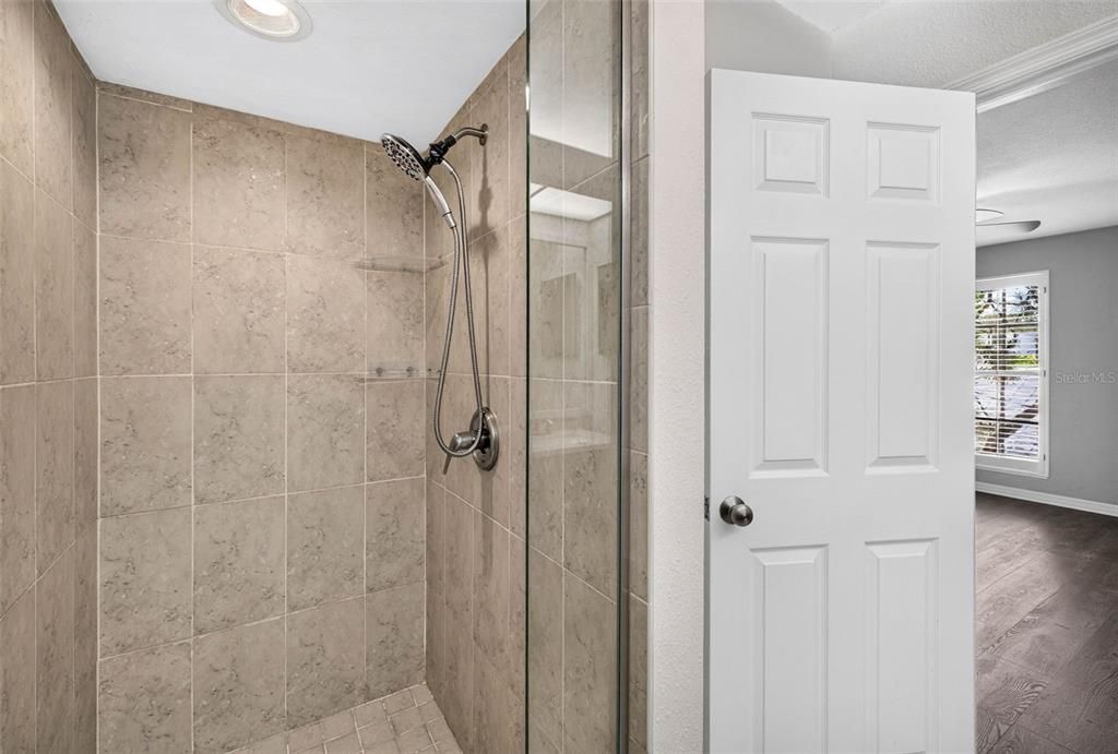 For Rent: $2,795 (2 beds, 2 baths, 1360 Square Feet)