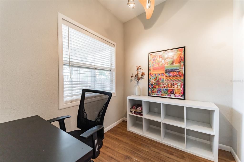 For Rent: $2,600 (3 beds, 2 baths, 1400 Square Feet)