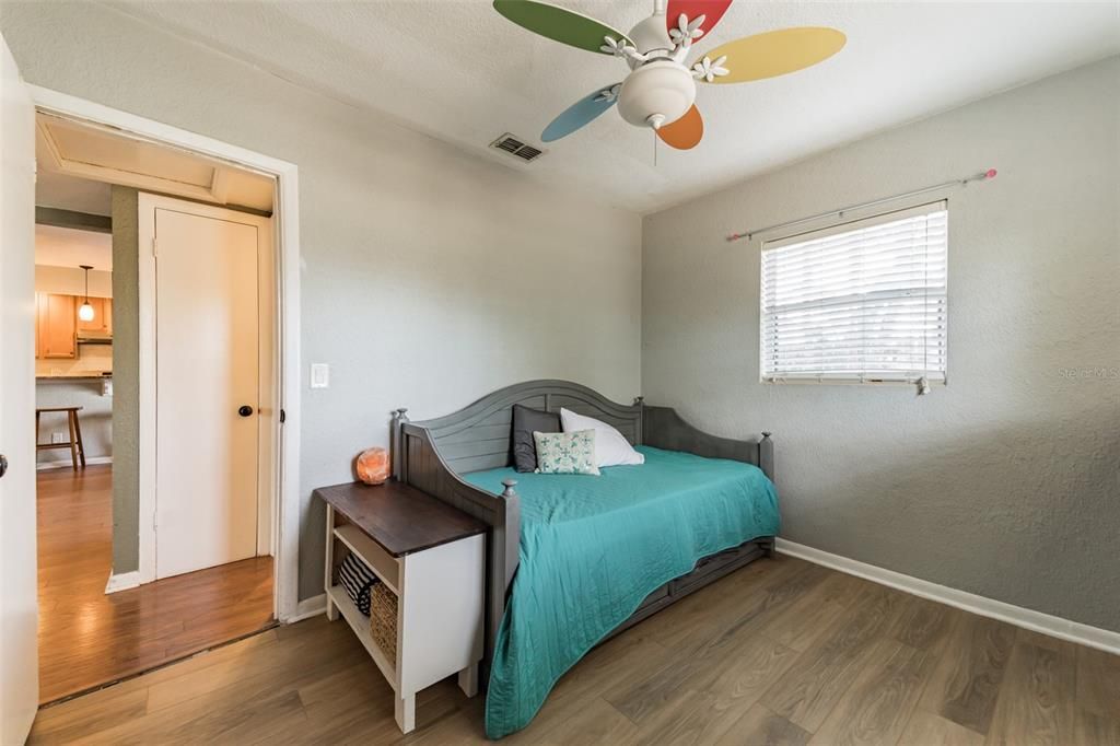For Rent: $2,600 (3 beds, 2 baths, 1400 Square Feet)