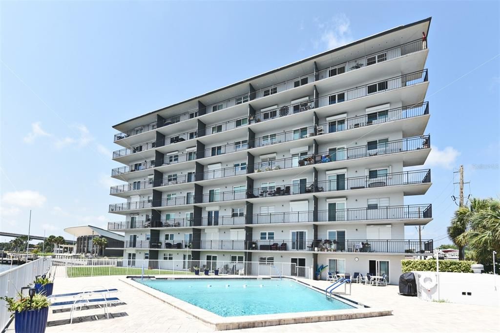 En Venta: $450,000 (2 camas, 1 baños, 1000 Pies cuadrados)