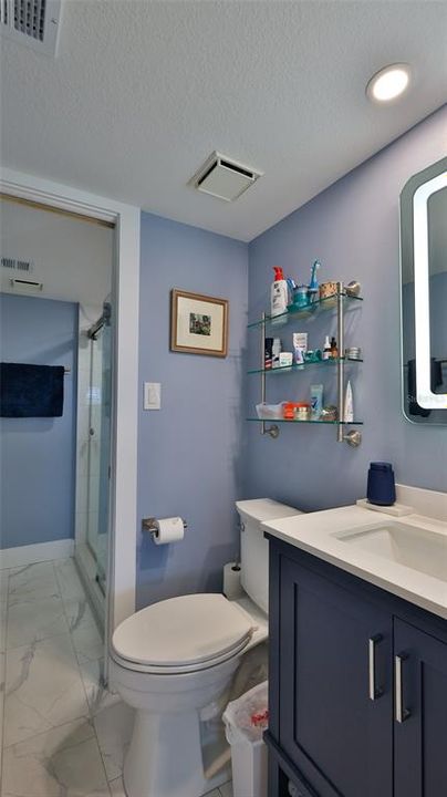 En Venta: $450,000 (2 camas, 1 baños, 1000 Pies cuadrados)