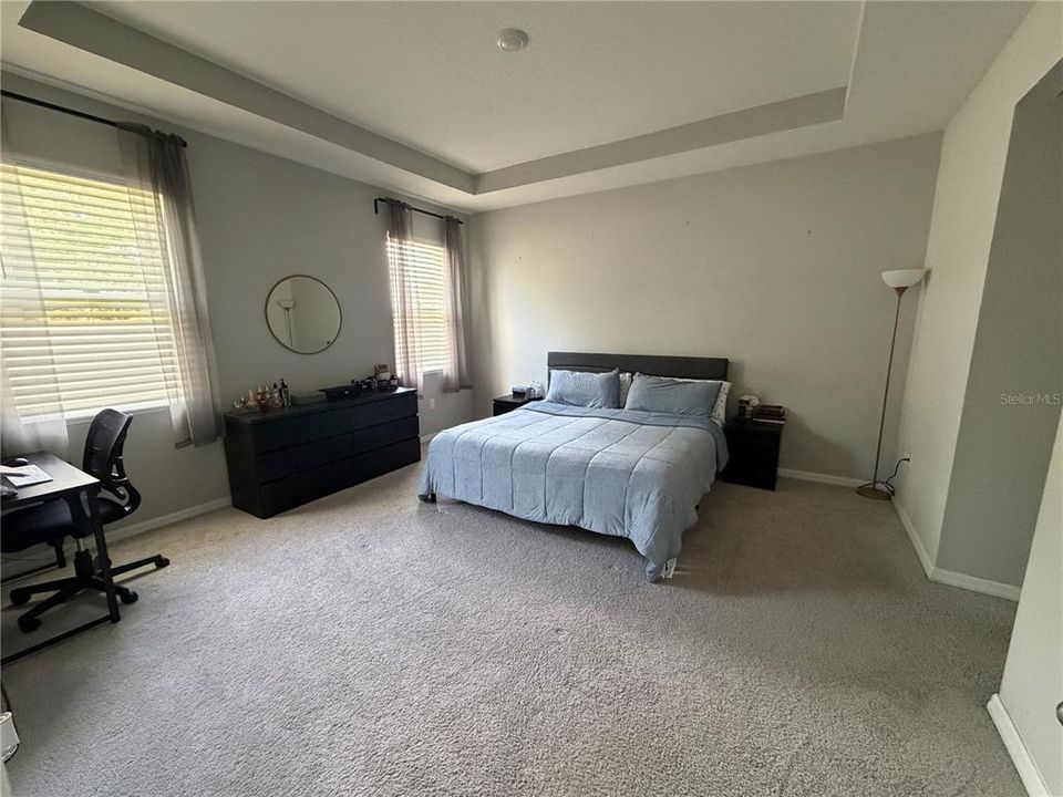 For Rent: $2,695 (4 beds, 2 baths, 2035 Square Feet)