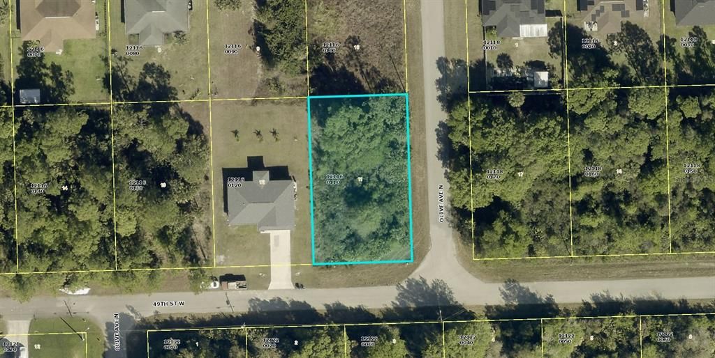 For Sale: $20,000 (0.25 acres)
