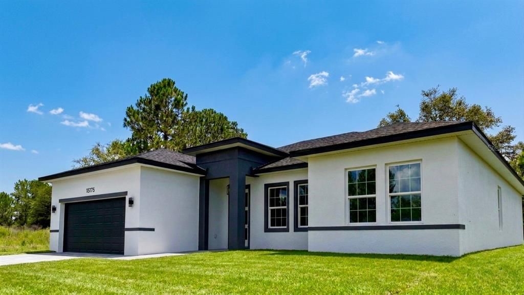 For Sale: $335,000 (4 beds, 3 baths, 1896 Square Feet)