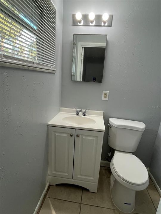 For Rent: $1,599 (3 beds, 1 baths, 1150 Square Feet)