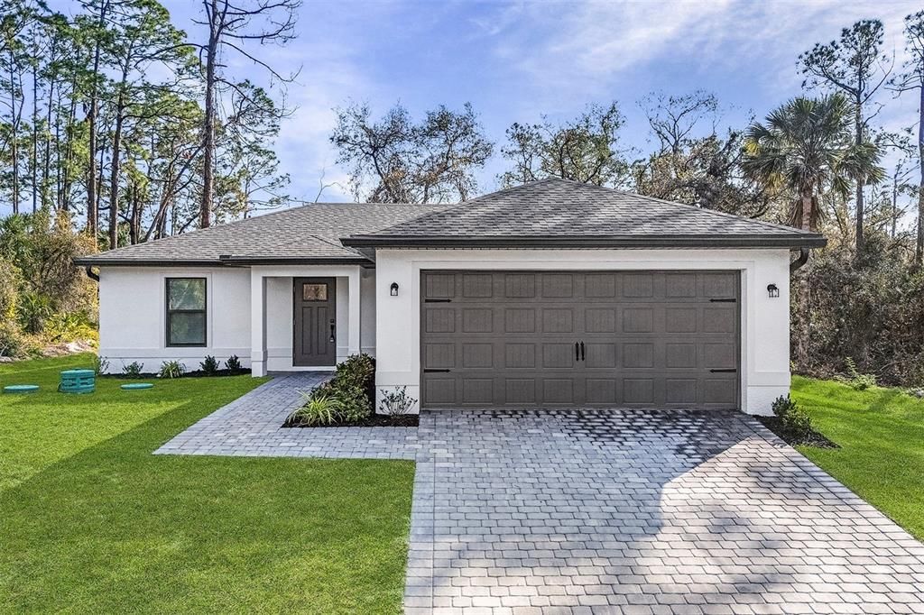 For Sale: $304,900 (3 beds, 2 baths, 1143 Square Feet)