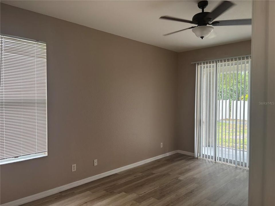 For Rent: $1,995 (3 beds, 2 baths, 1758 Square Feet)
