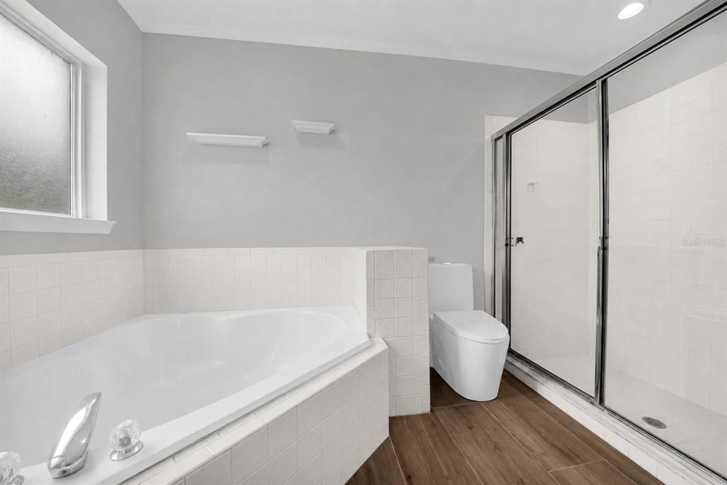 For Sale: $459,000 (4 beds, 2 baths, 1780 Square Feet)
