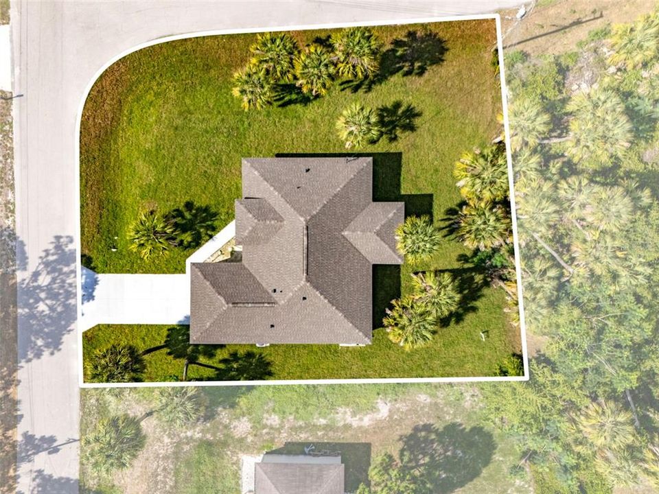 На продажу: $399,900 (4 спален, 2 ванн, 1650 Квадратных фут)