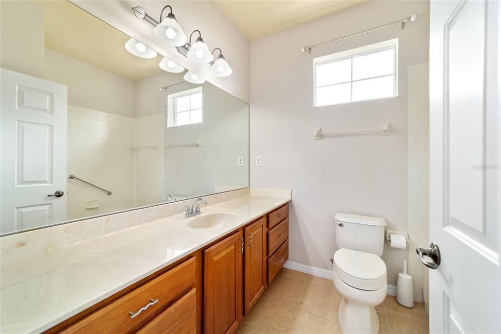 For Sale: $309,000 (3 beds, 2 baths, 1705 Square Feet)