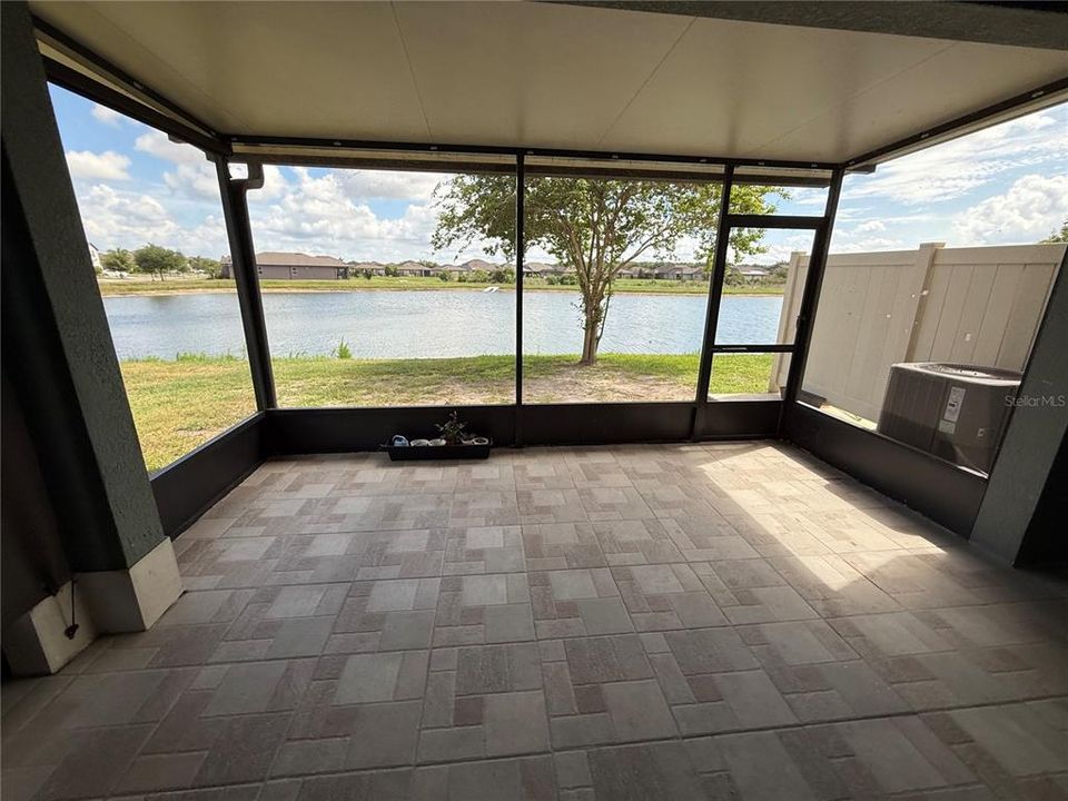 For Sale: $309,900 (3 beds, 2 baths, 1880 Square Feet)