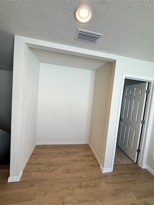 For Sale: $309,900 (3 beds, 2 baths, 1880 Square Feet)