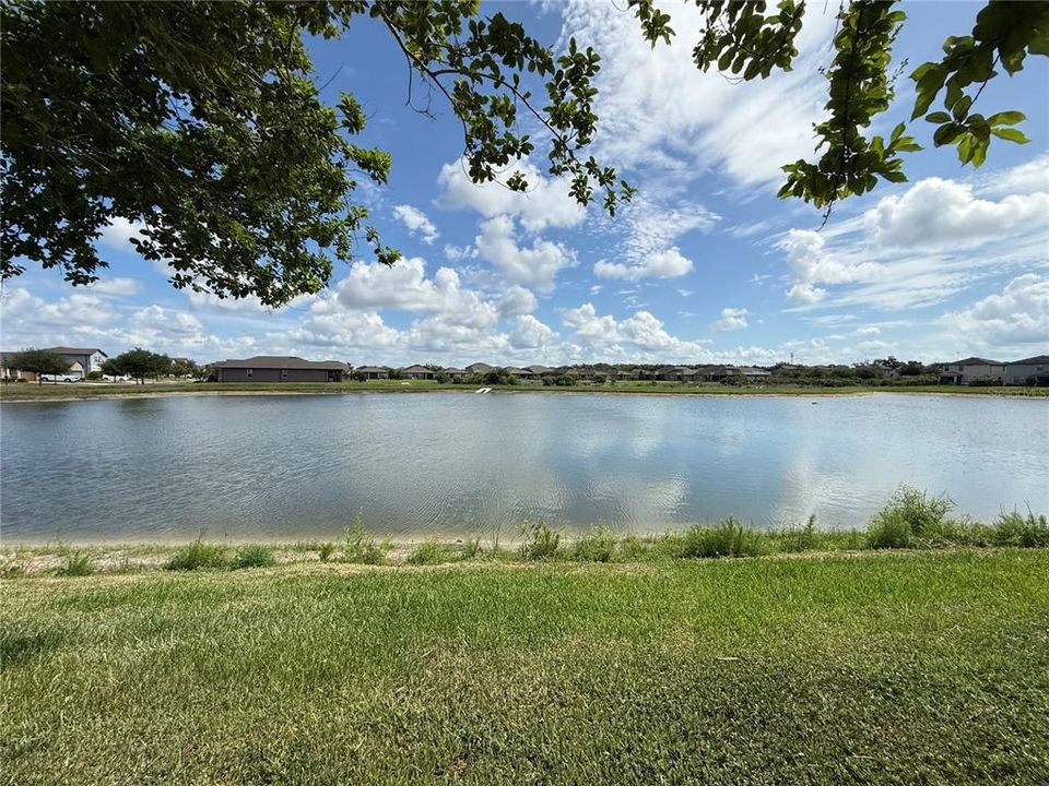 For Sale: $309,900 (3 beds, 2 baths, 1880 Square Feet)